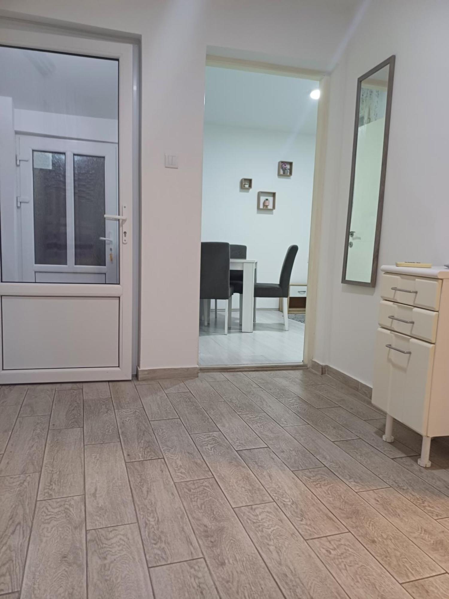 Apartman “Sanja” Pirot Luaran gambar