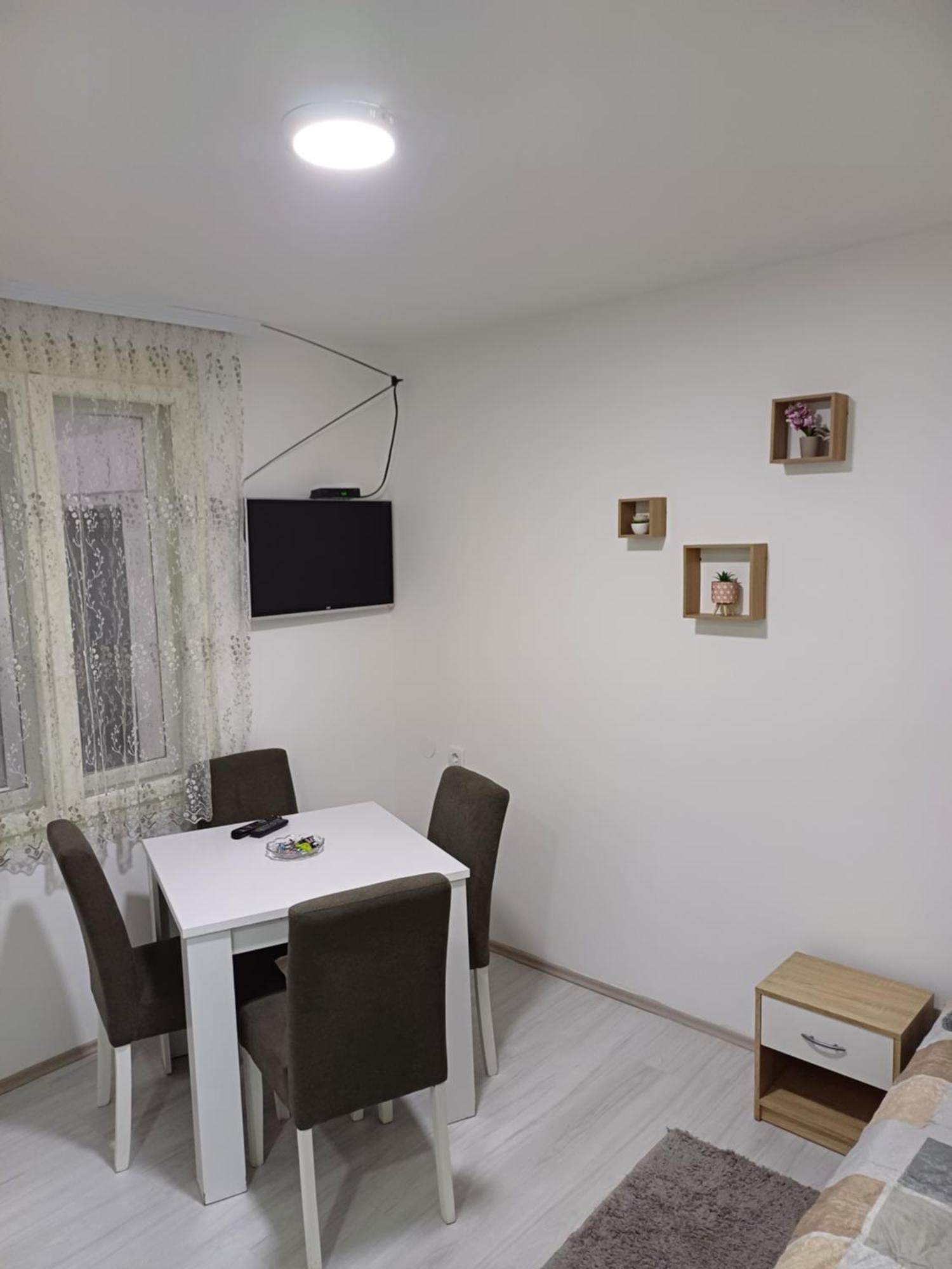 Apartman “Sanja” Pirot Luaran gambar